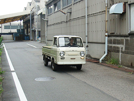 元気よく走ってくれています